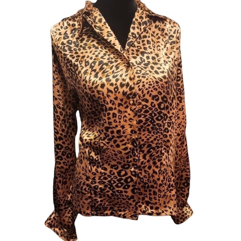Oscar de la Renta‎ Collections Sz 10 animal print long sleeve buttoned down top